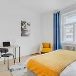 Apart With 3 Bedroom For Family