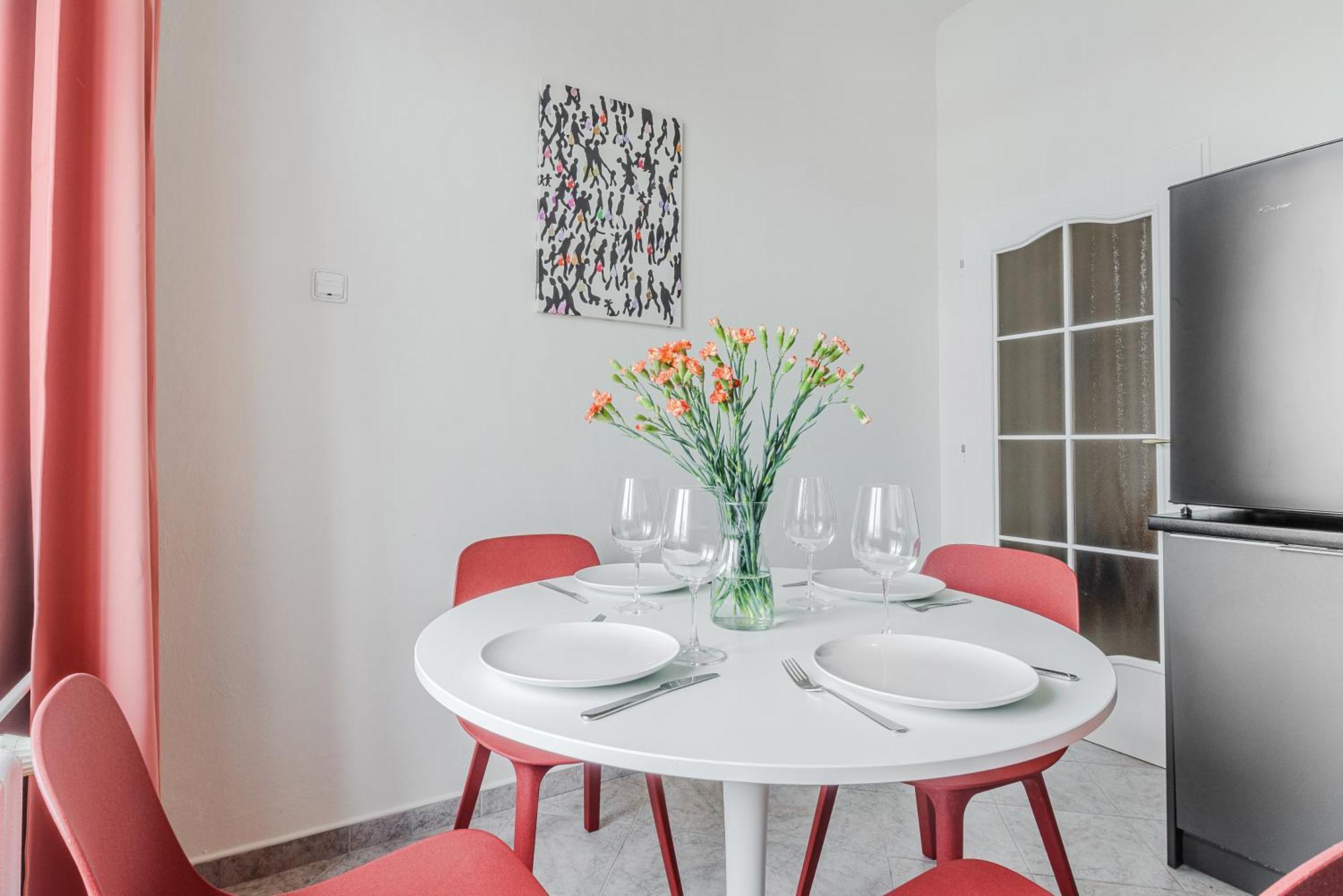 Appartamento With 3 Bedroom For Family Praga